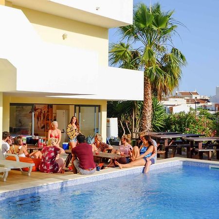 Algarve Surf Hostel - Lagos Bagian luar foto