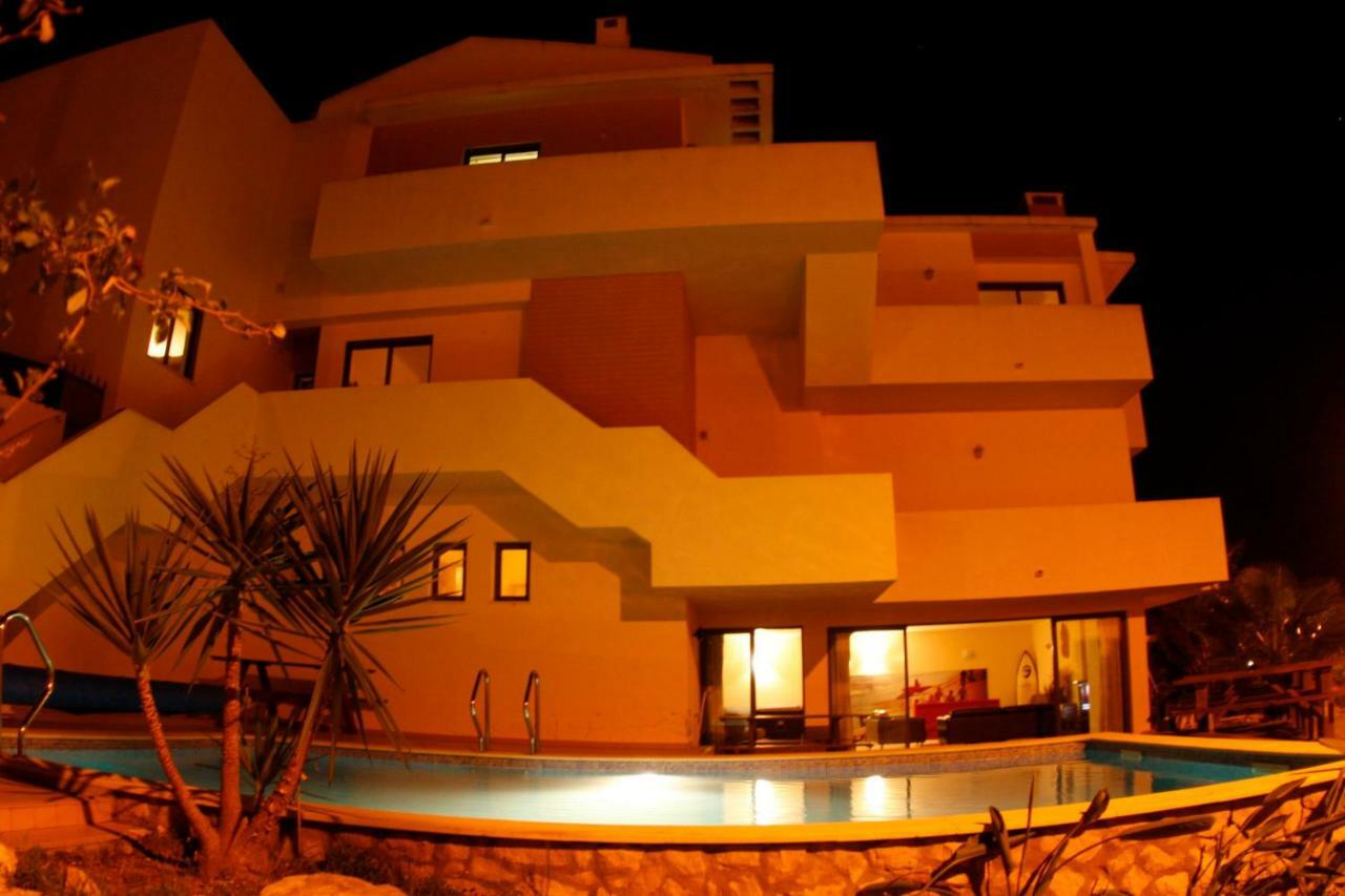 Algarve Surf Hostel - Lagos Bagian luar foto