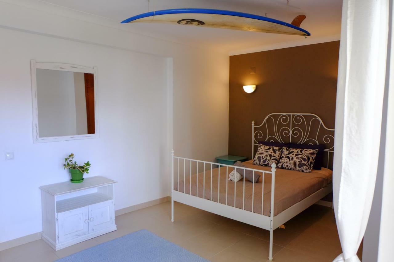 Algarve Surf Hostel - Lagos Bagian luar foto